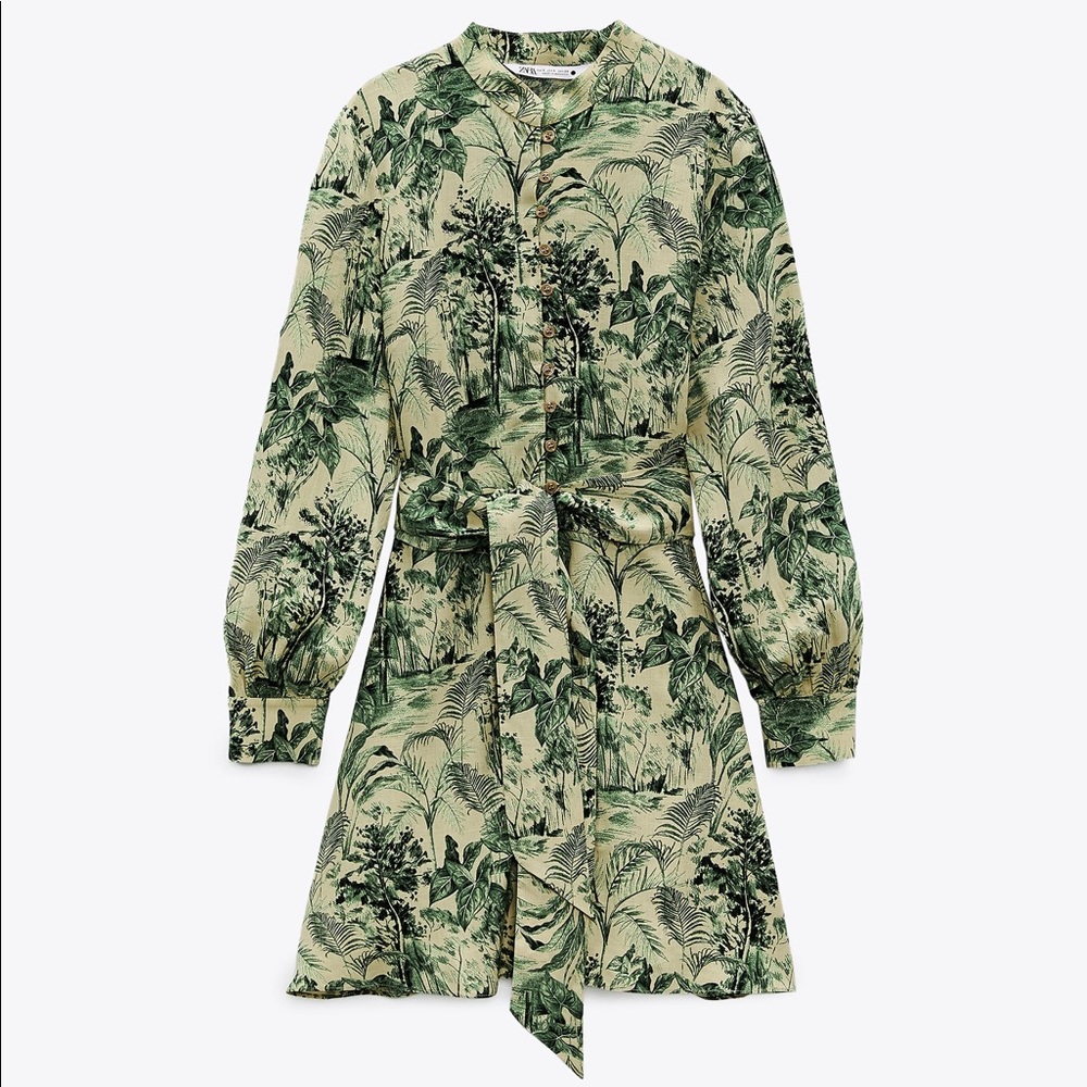 ZARA Short Dress with Self-Belt Size L. NWT